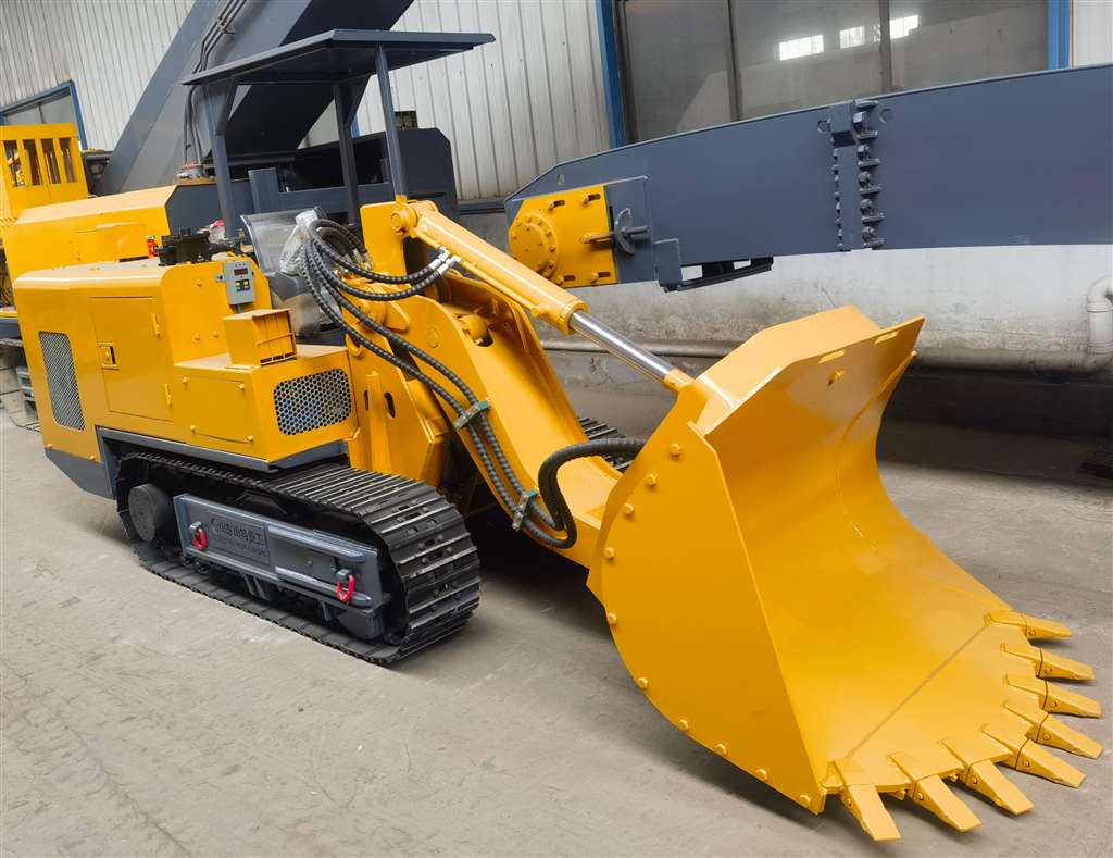 側(cè)卸裝巖機(jī)的工作機(jī)構(gòu)